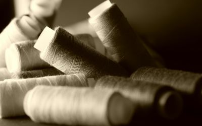 Embroidery thread types